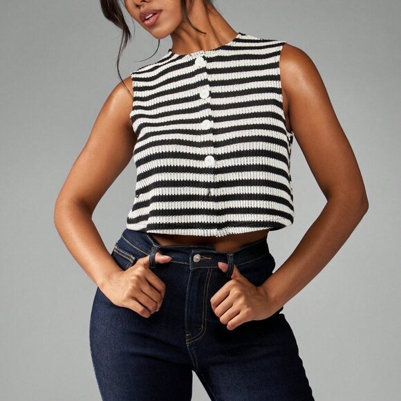 Black And White Casual Women's Striped Knit Sleeveless Tank Top - Picture 1 of 6